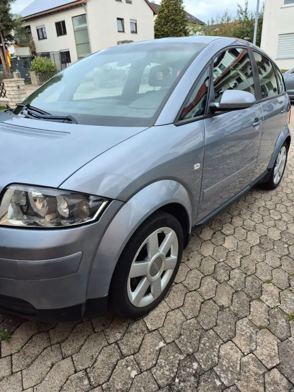 Audi A2