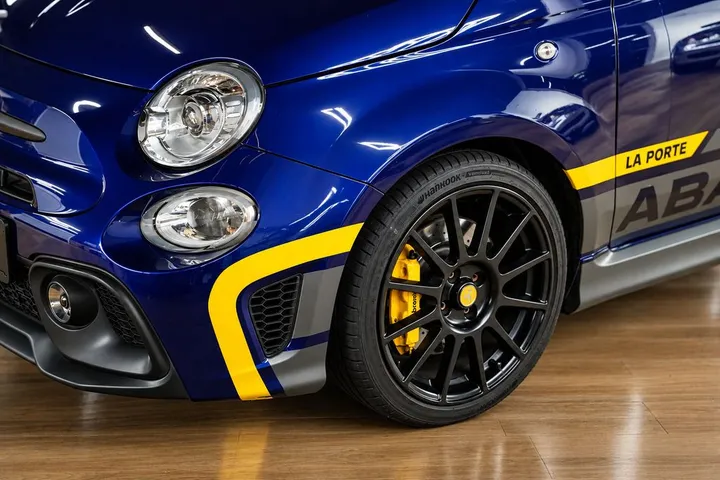 Abarth 595 Competizione