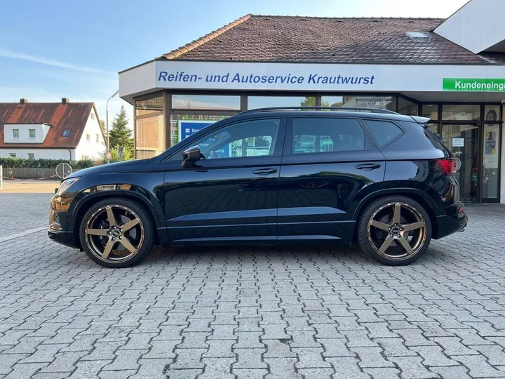 Cupra Ateca