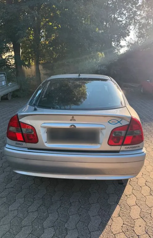 Mitsubishi Carisma