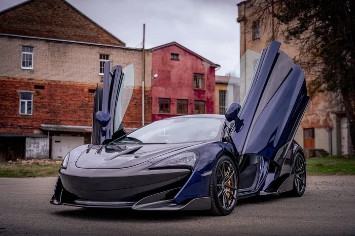 McLaren 570S
