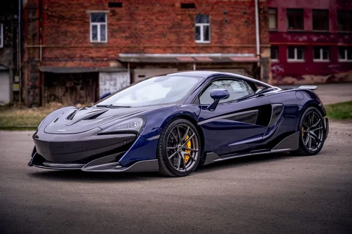 McLaren 570S