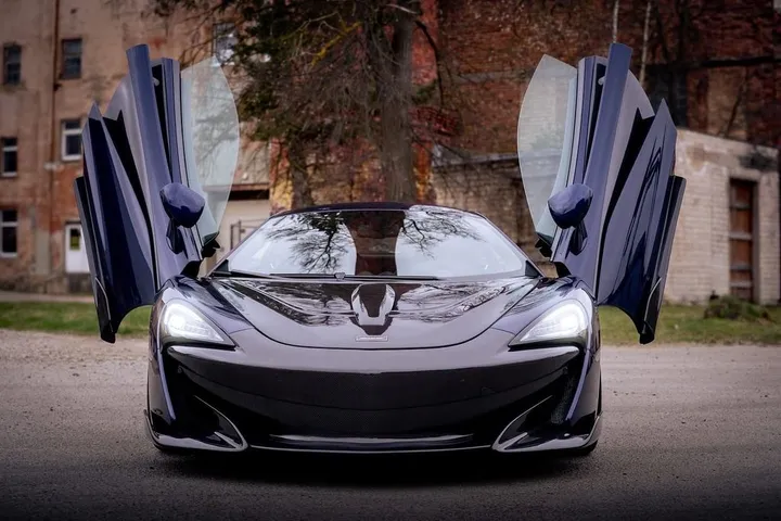 McLaren 570S