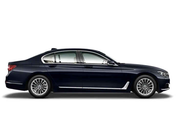 BMW 750
