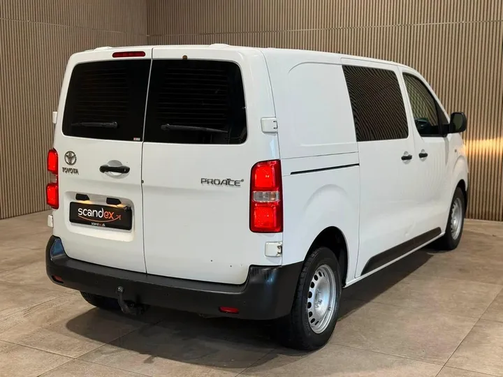 Toyota Proace Verso