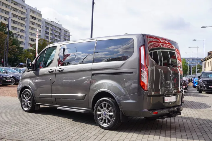 Ford Tourneo Custom