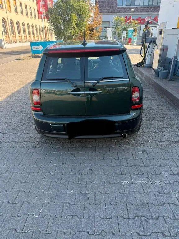 MINI Cooper Clubman