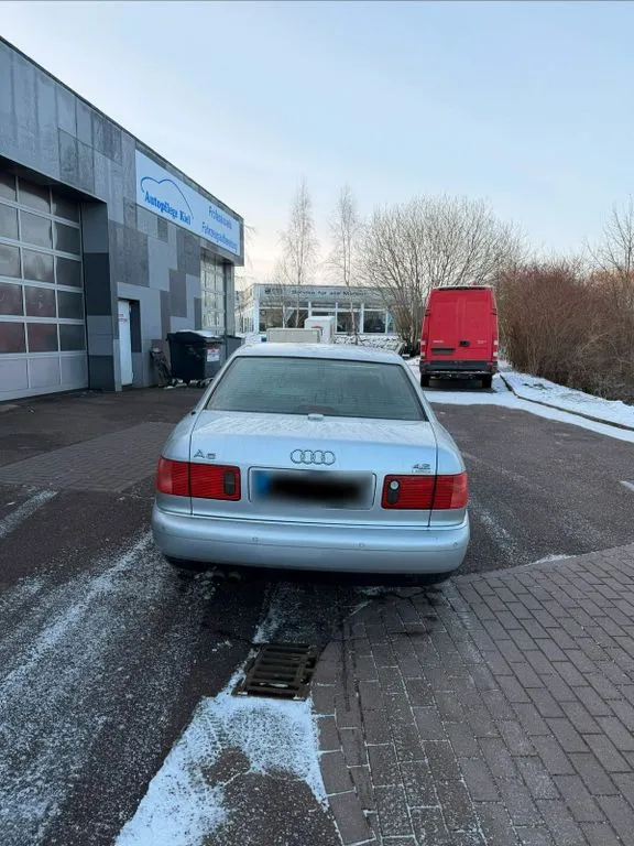 Audi A8