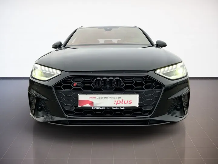 Audi S4