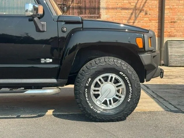 Hummer H3