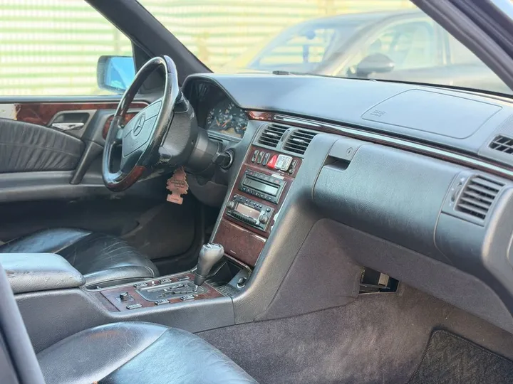 Mercedes-Benz E 420