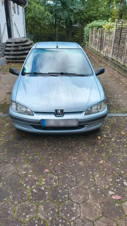 Peugeot 106
