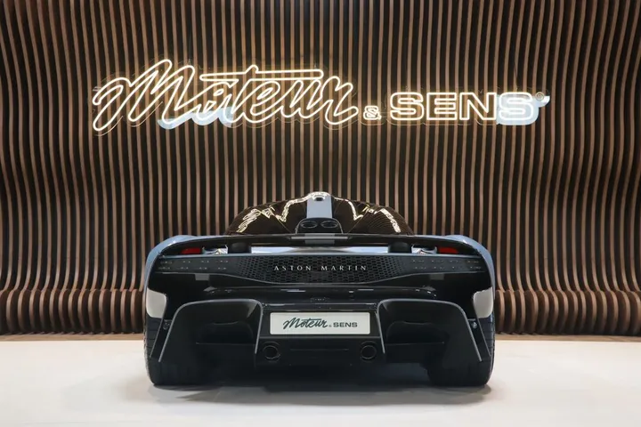Aston Martin Valhalla