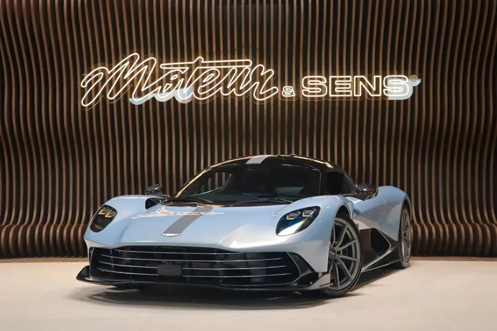 Aston Martin Valhalla