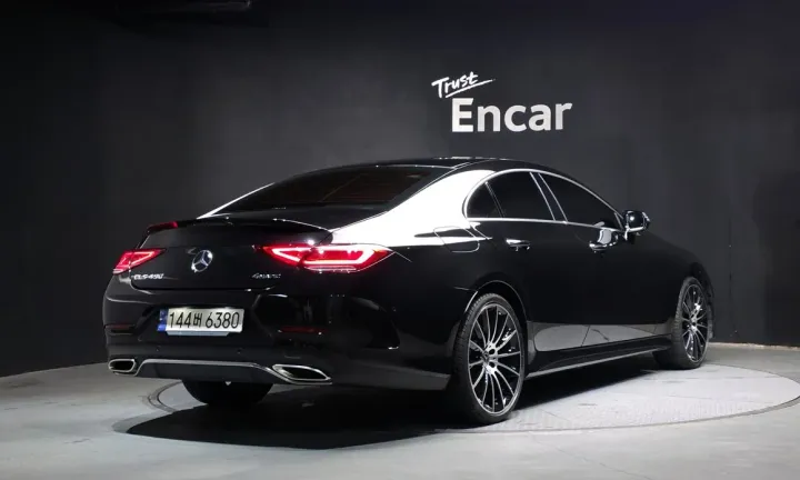 Mercedes-Benz CLS-Class