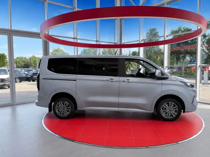 Ford Tourneo Custom