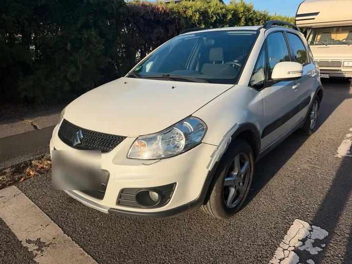 Suzuki SX4