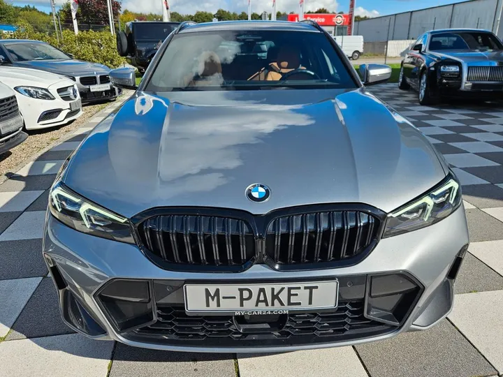 BMW 330