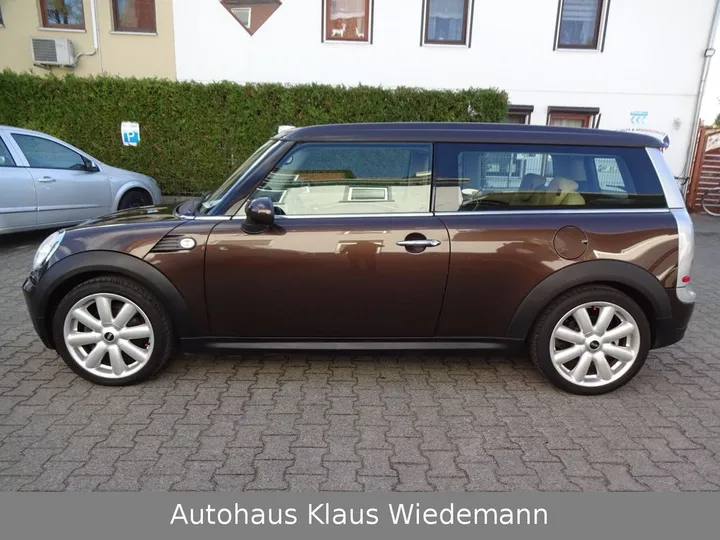 MINI Cooper Clubman