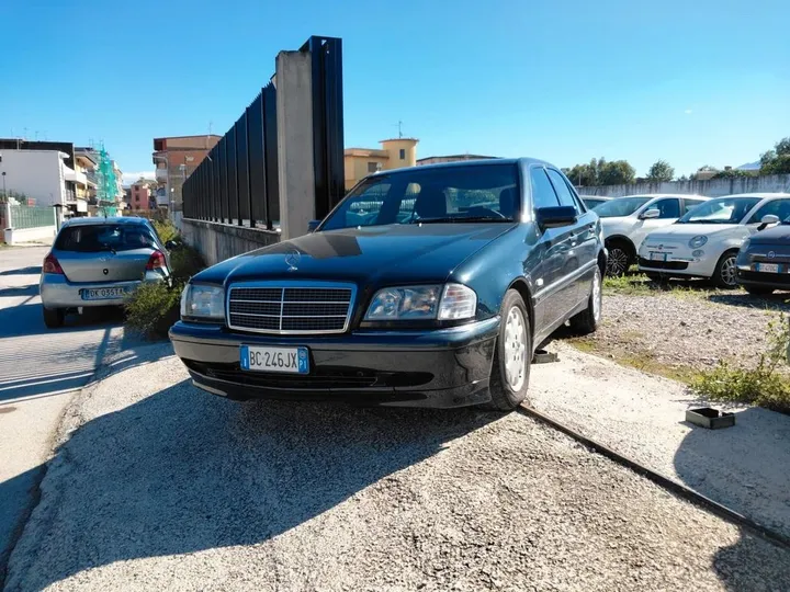 Mercedes-Benz C 250