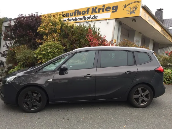 Opel Zafira