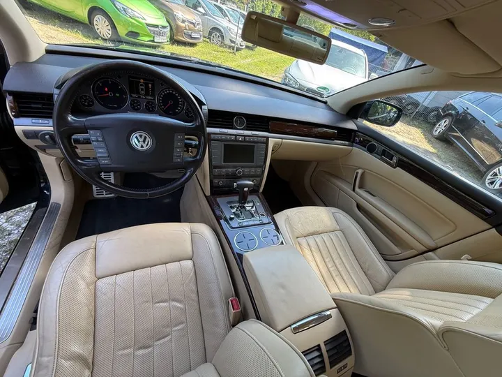Volkswagen Phaeton