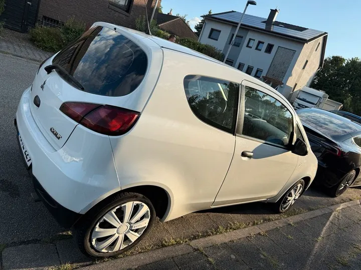 Mitsubishi Colt