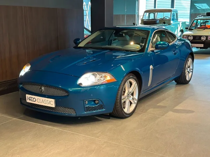 Jaguar XKR