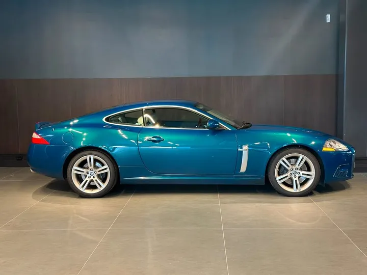 Jaguar XKR