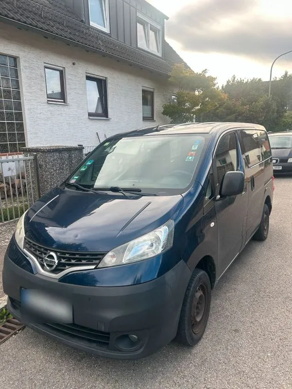 Nissan NV200