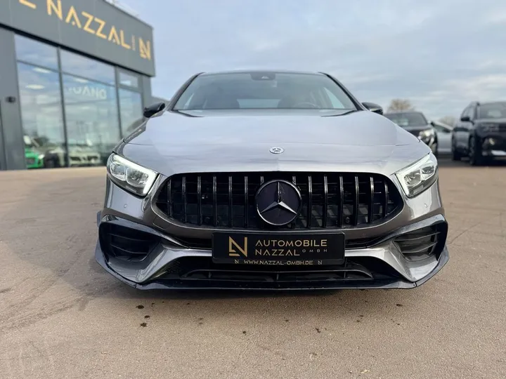 Mercedes-Benz A 220