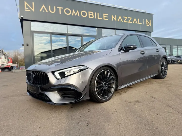 Mercedes-Benz A 220