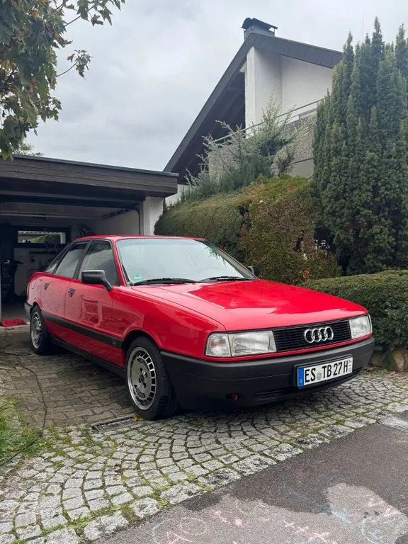 Audi 80