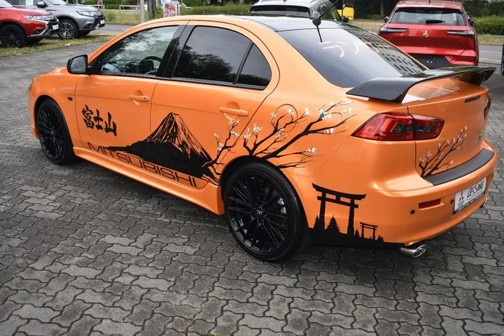 Mitsubishi Lancer