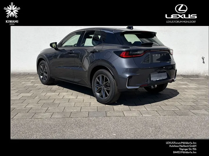Lexus LBX