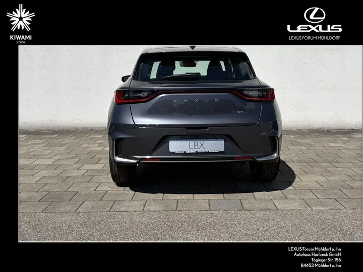 Lexus LBX