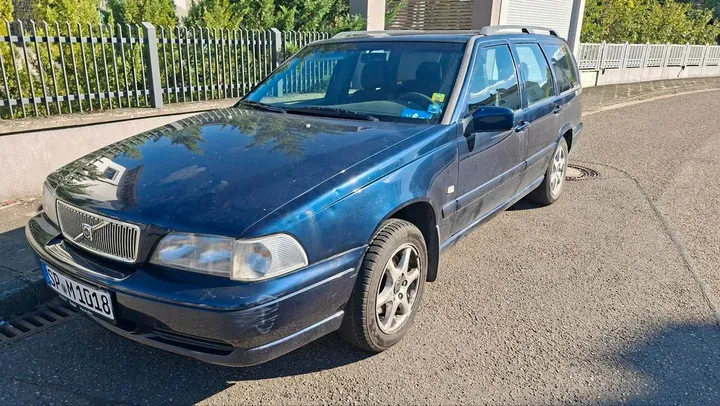 Volvo V70