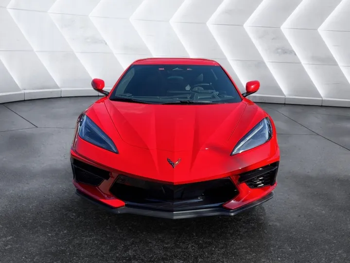 Corvette C8