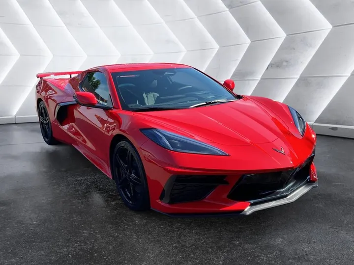 Corvette C8