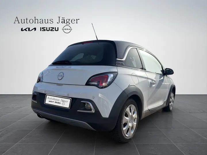 Opel Adam