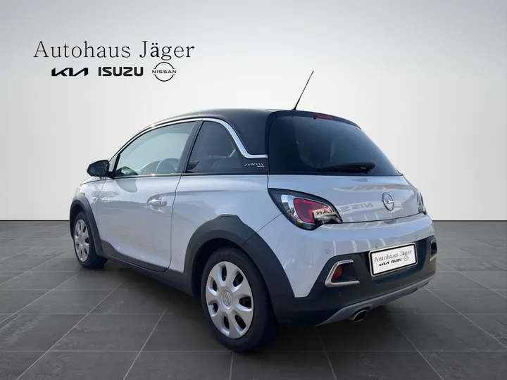 Opel Adam