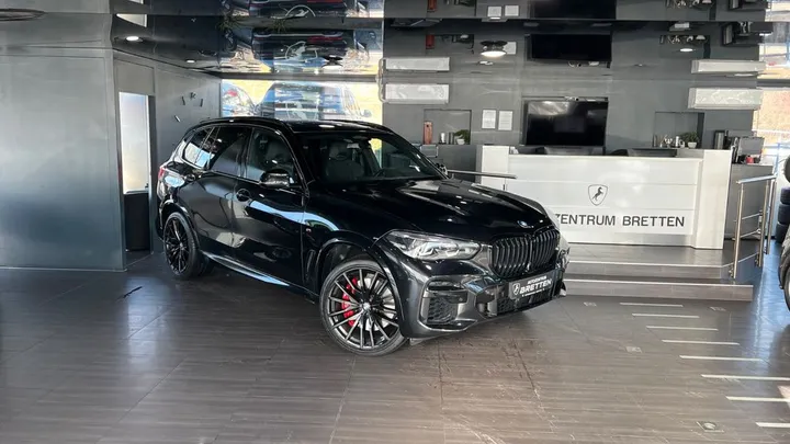 BMW X5 M50
