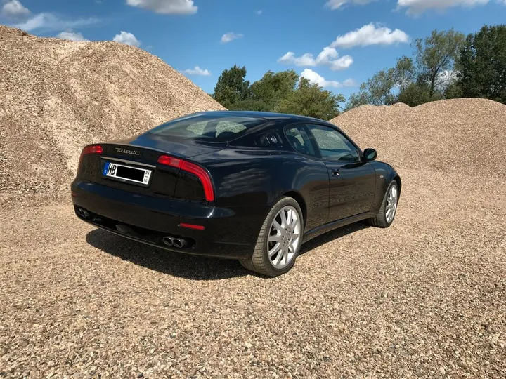 Maserati 3200
