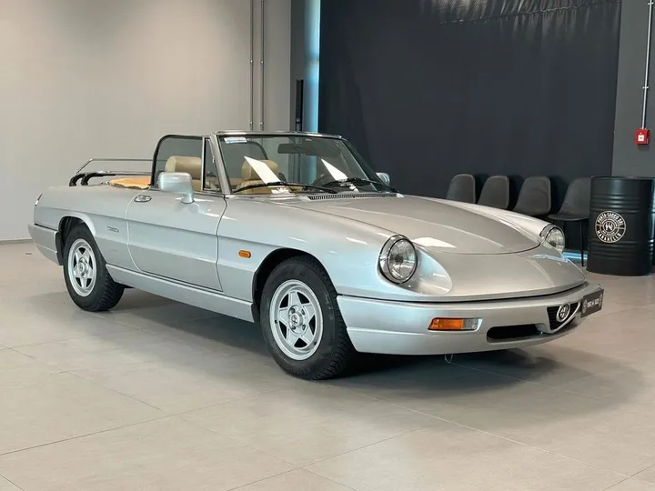 Alfa Romeo Spider
