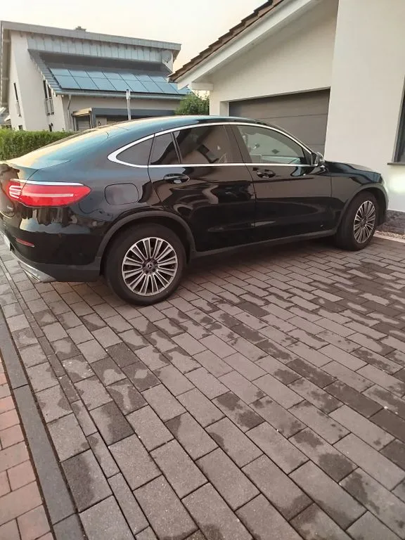 Mercedes-Benz GLC 250