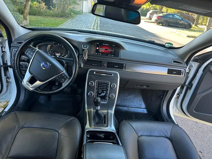 Volvo XC70