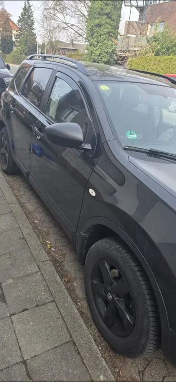Nissan Qashqai+2