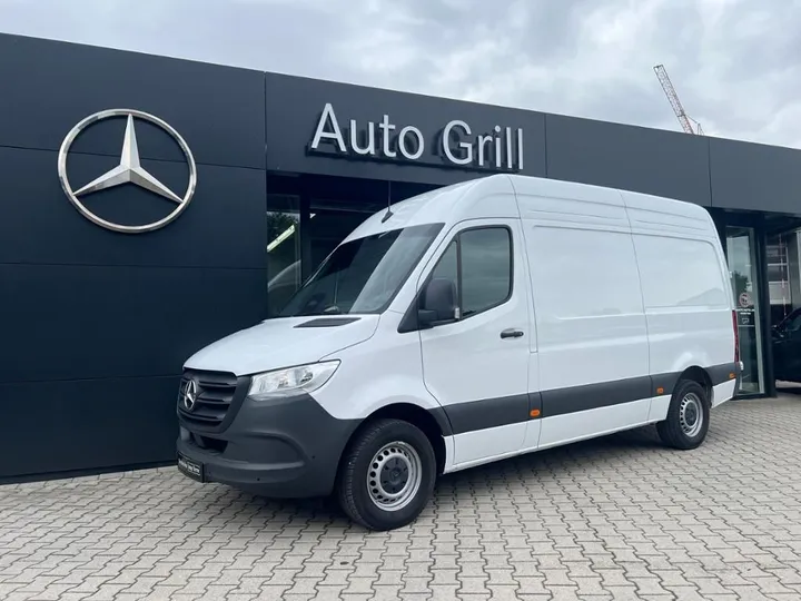 Mercedes-Benz Sprinter