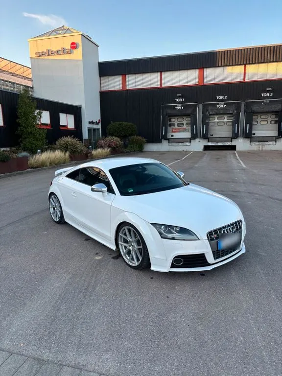 Audi quattro