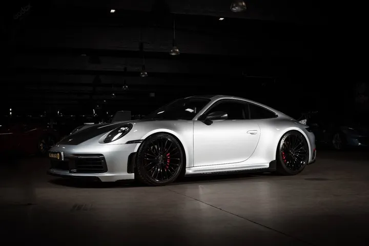 Porsche 992